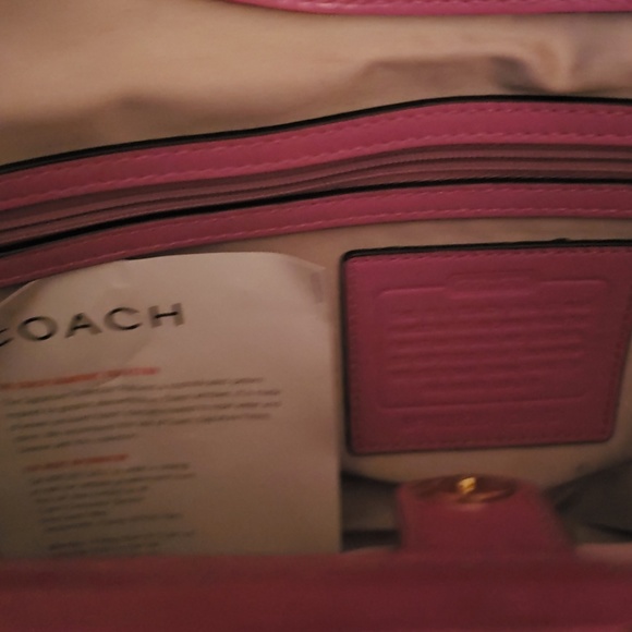 Coach Handbag - Picture 4 of 8